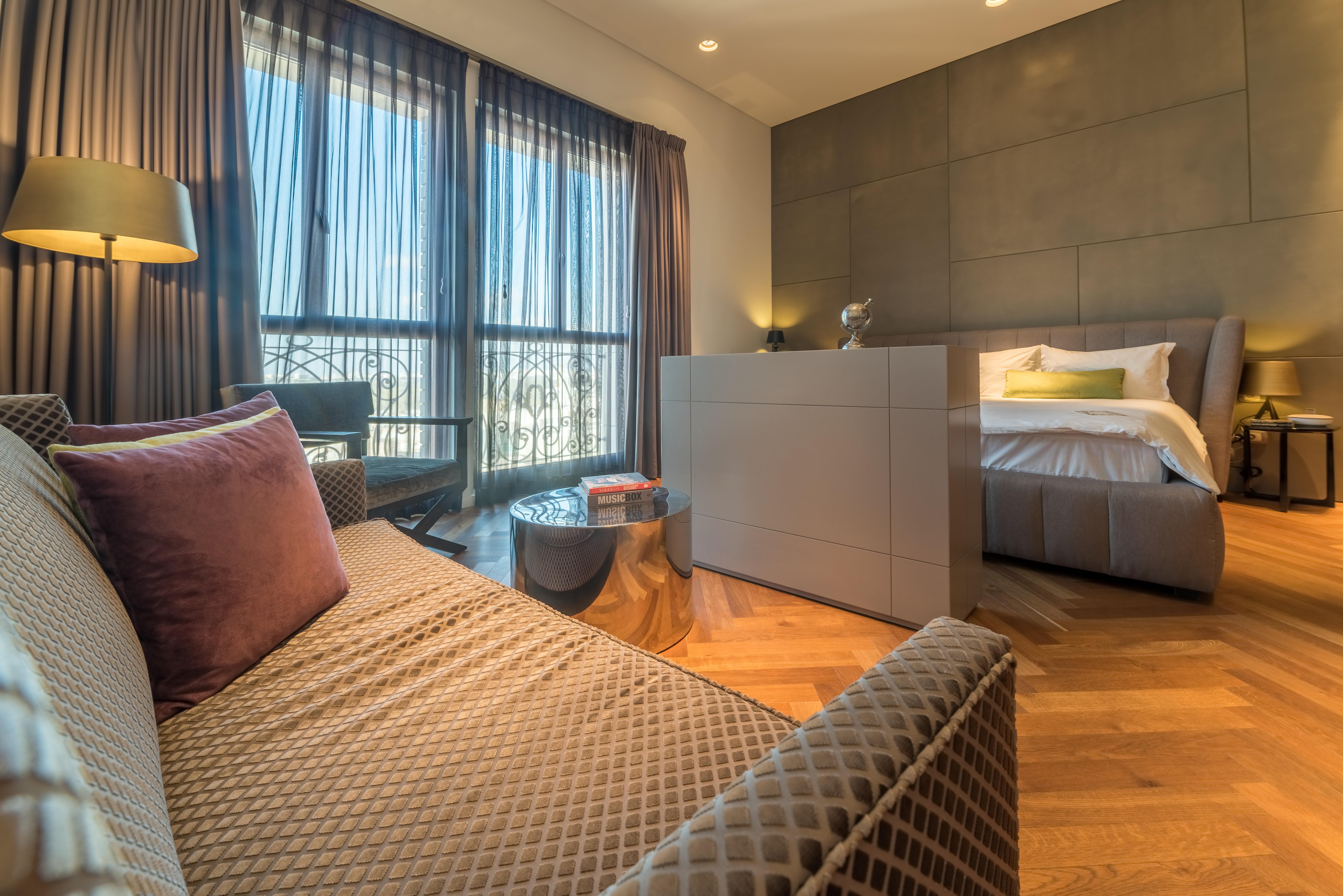 Hotel Indigo Tel Aviv - Diamond District By Ihg Giv'atayim Ngoại thất bức ảnh Deluxe Room