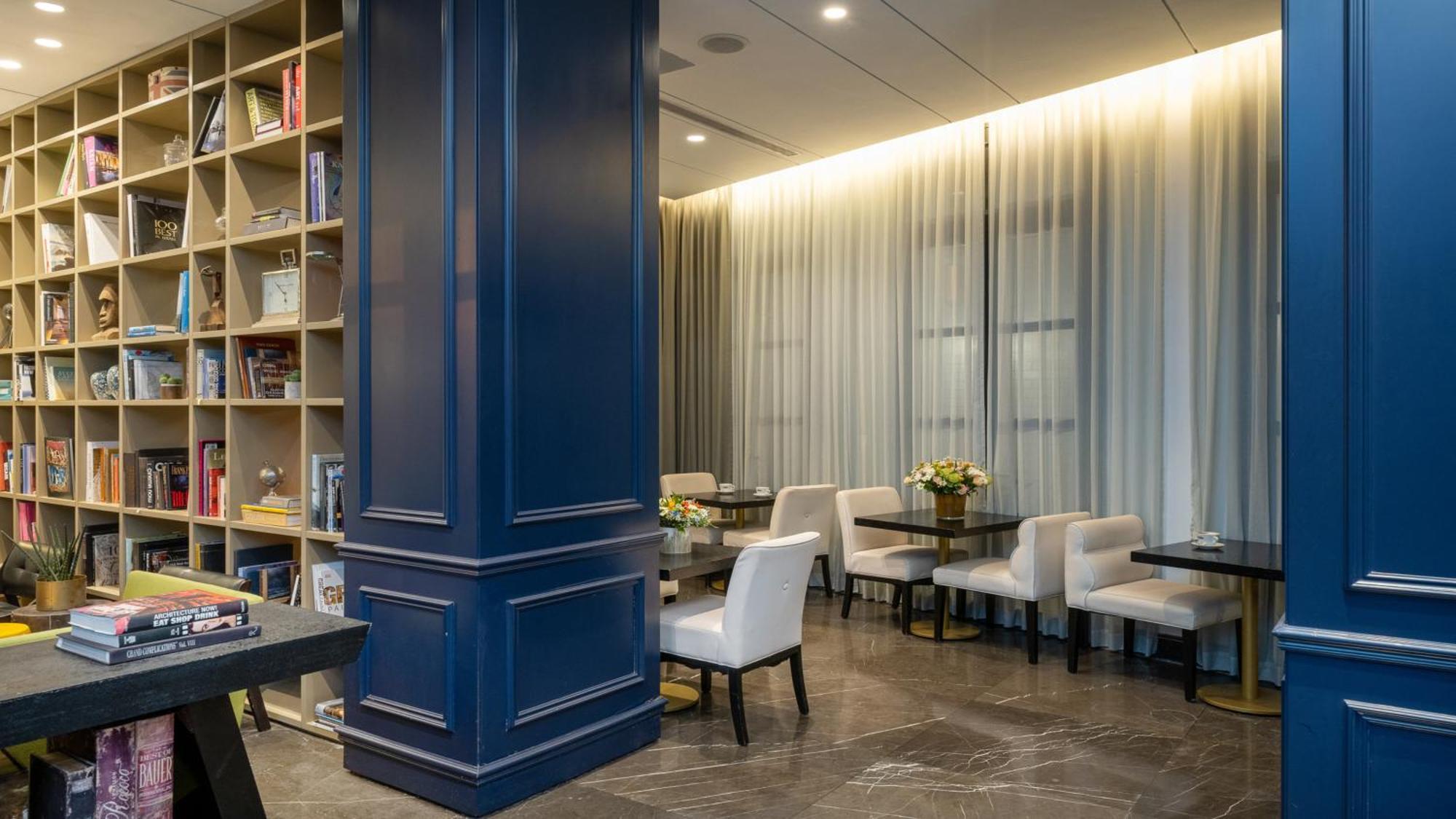 Hotel Indigo Tel Aviv - Diamond District By Ihg Giv'atayim Ngoại thất bức ảnh Library